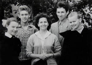 Ольга Коновалова со своими учениками